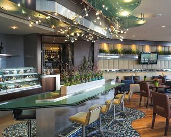 Raouche Arjaan by Rotana - Beirut - Bar