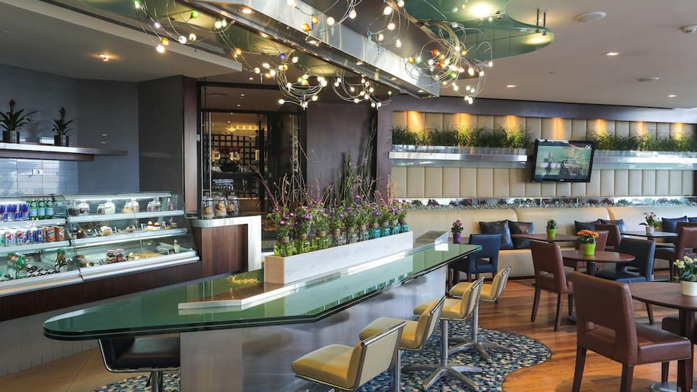 فندق الروشة أرجان روتانا