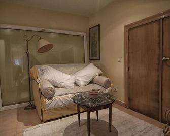 Spacious house with sea view in Liencres + jacuzzi - Liencres - Sala de estar