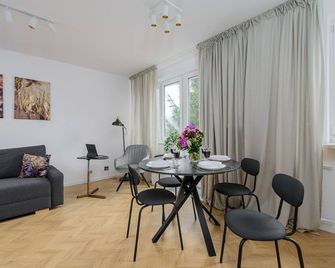 Lumina spacious apartment in Warsaw - Varsovie - Salle à manger