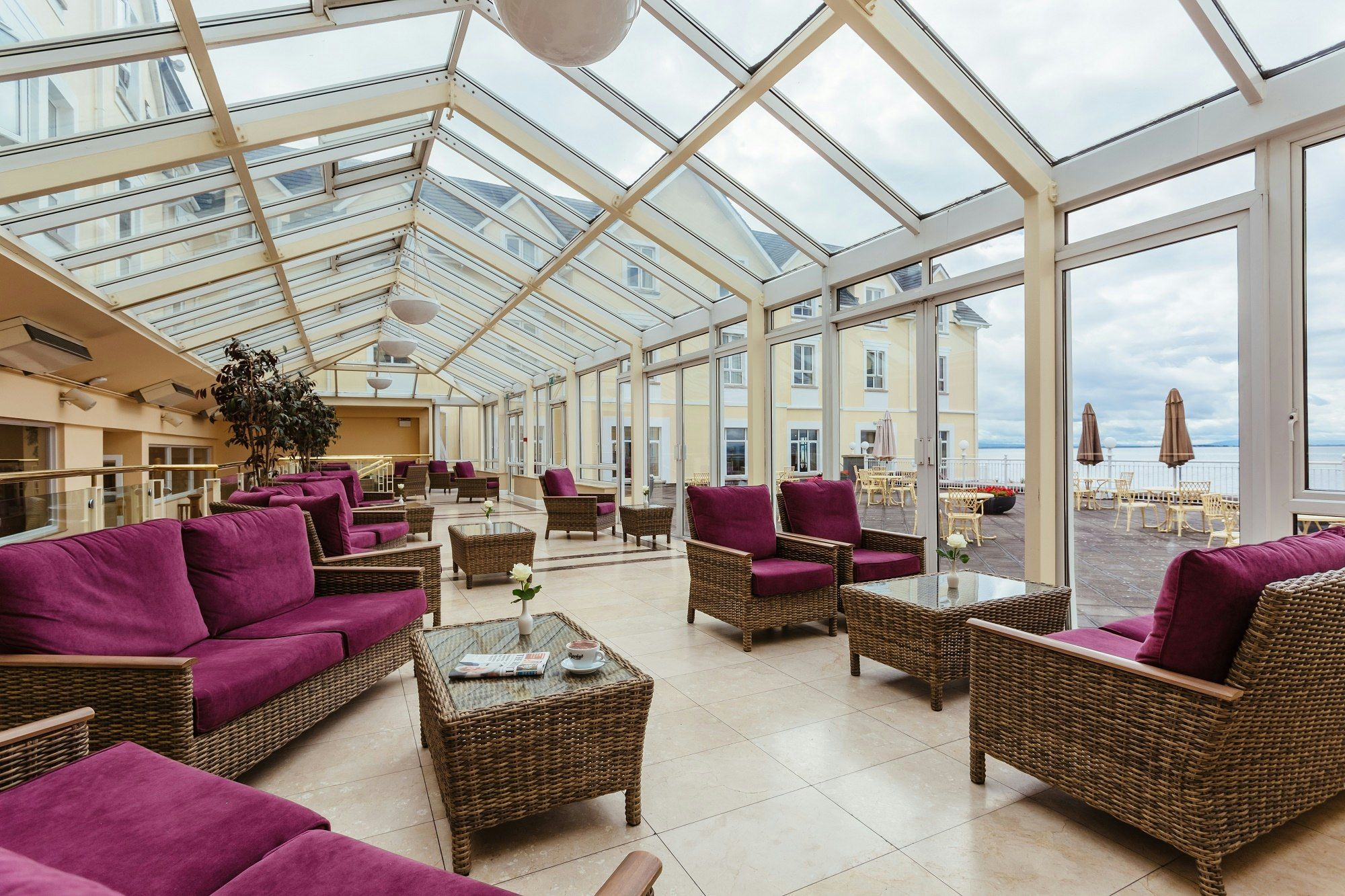 Galway Bay Hotel - Galway - Lounge
