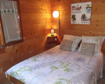 Cottage Wooden Chalet Near Vézelay In The Countryside - Voutenay-sur-Cure - Habitación