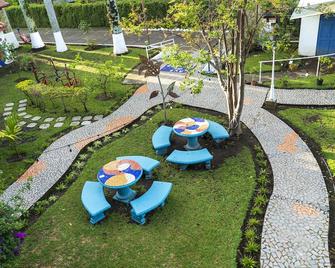 Hotel Ave del Paraíso - San José - Innenhof