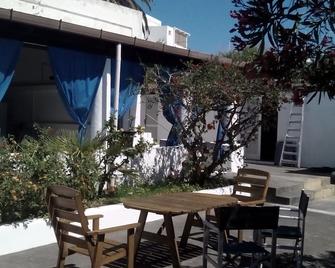 Relaxing holiday by the sea - Stromboli - Patio
