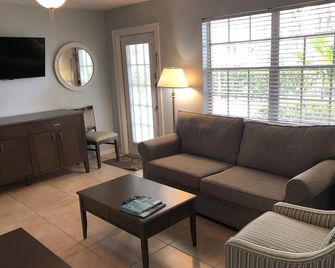 Marco Island Lakeside Inn - Marco Island - Salon