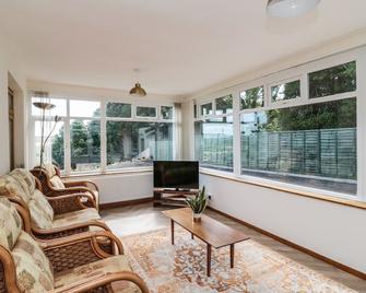 Rose Bank - Belford - Living room