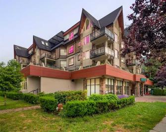 Lakeview Splendor- 7BR Penthouse Bliss Combo unit - Hope - Budova