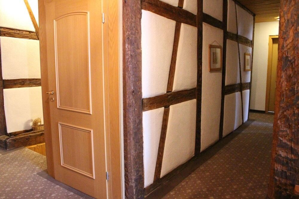 هوتل أتيليه زوني