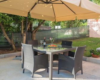 Villa Green Palm - Apartment 2 - Vrsar - Innenhof