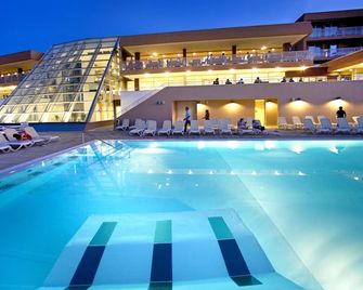 Hotel Molindrio Plava Laguna - Poreč - Piscina