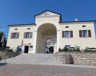 Chiaro di Luna Tignale, large three-room apartment with lake view and balcony - Garda - Gebouw