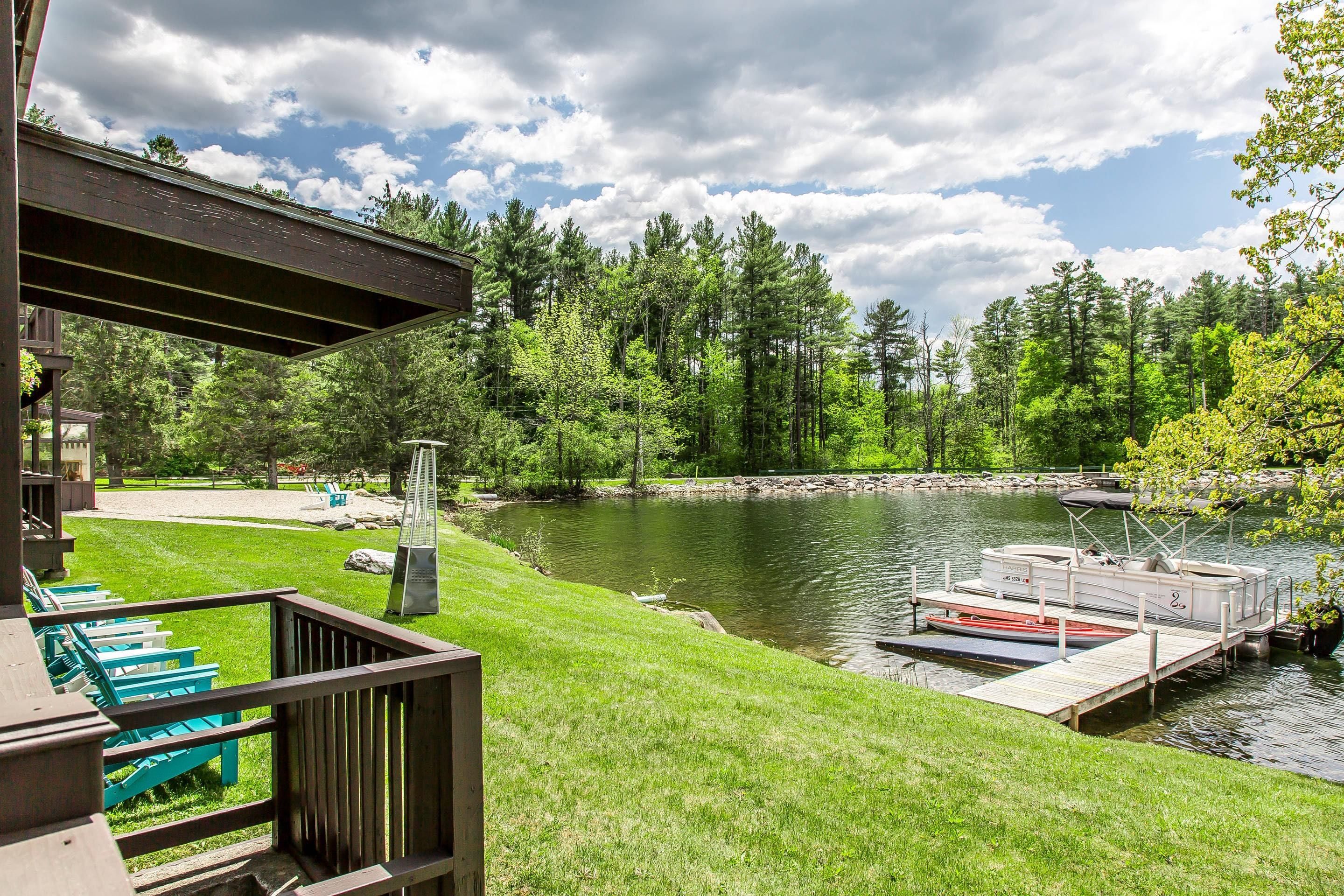 ذا بلاك سوان لي - لينوكس، آن أسيند كوليكشن هوتل - لي - غرفة نوم