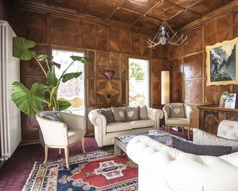 Apart-Hotel Adler Moena - Moena - Sala de estar