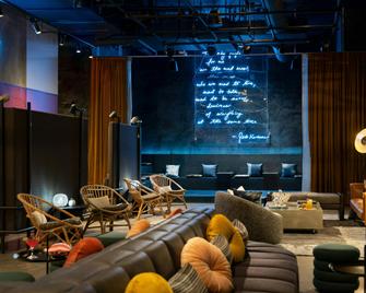 Moxy Oakland Uptown - Oakland - Lounge