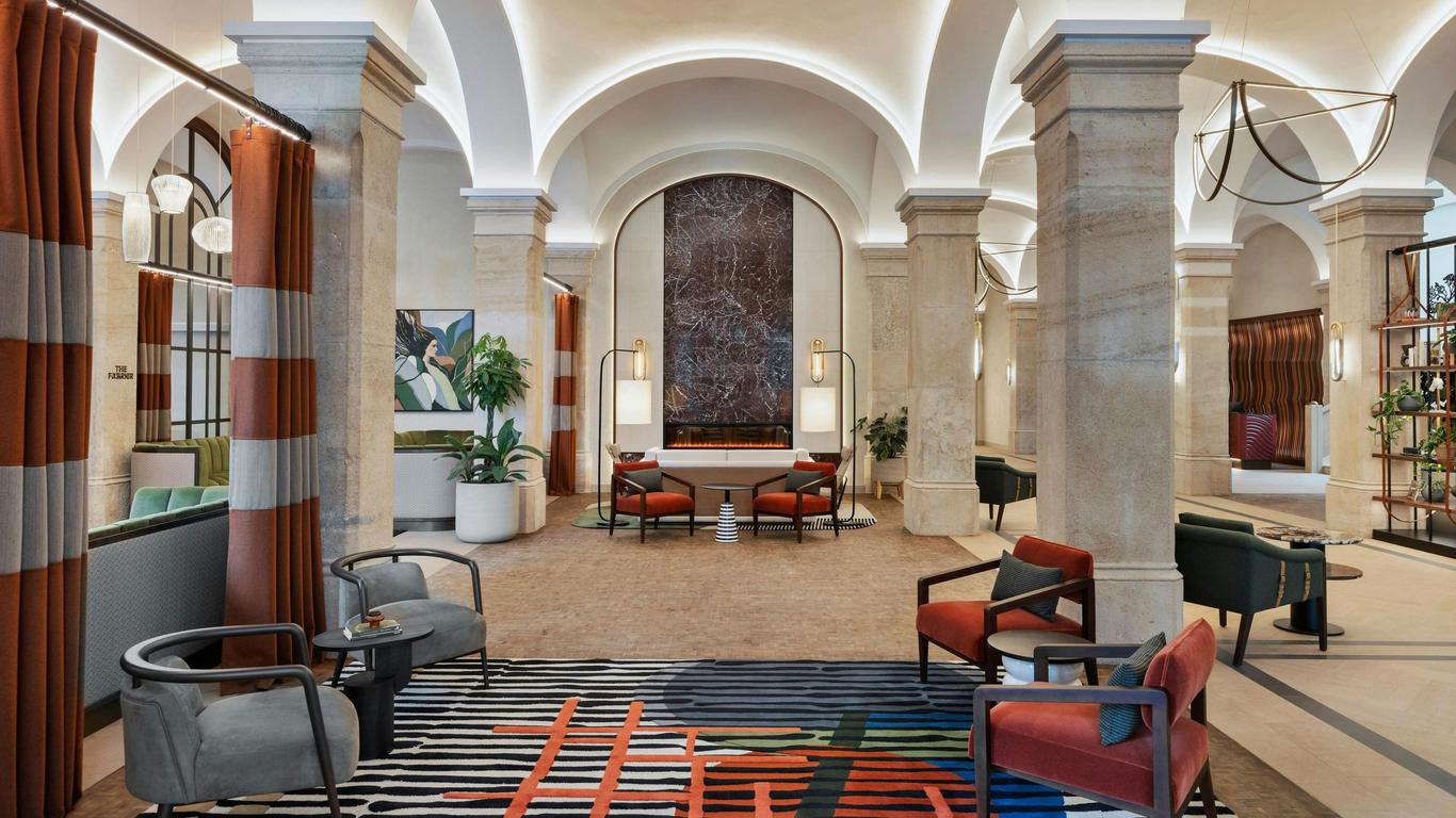 Imperial Riding School, Autograph Collection