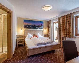 Apart Landhaus Heim - Mayrhofen - Makuuhuone