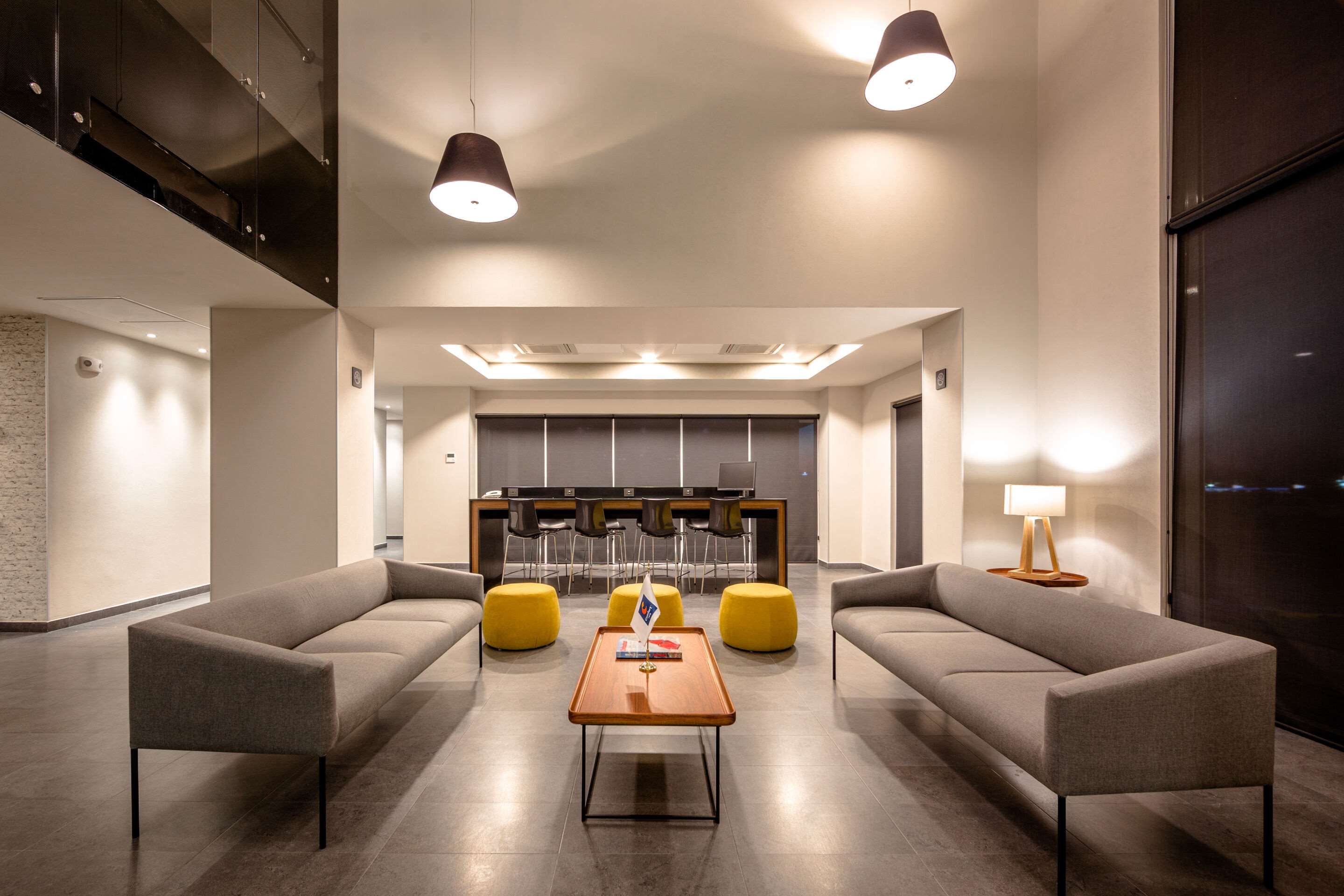 Comfort Inn Delicias - Delicias - Lounge