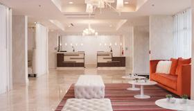 Delta Hotels by Marriott Orlando Lake Buena Vista - Orlando - Lễ tân