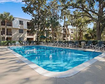 Steps to Beach, Coligny Plaza Hilton Head Condo! - Hilton Head Island