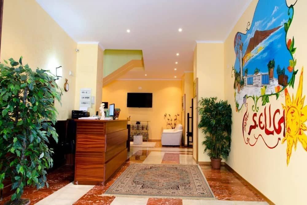 Backpacker Naples - Naples - Accueil