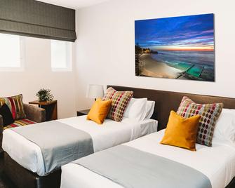 Coniston Hotel Wollongong - Coniston - Bedroom