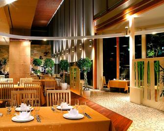 City Plaza Osaka - Osaka - Restaurant