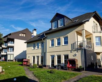 Hotel Restaurant Maas - Lutzerath - Edificio