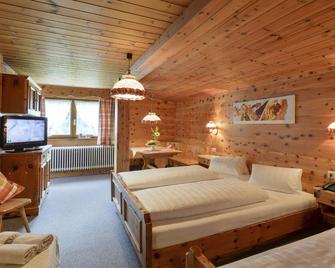 Hotel Sonnblick - Dalaas - Schlafzimmer