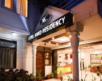 Hotel Nand Residency Mallroad - Mussoorie - Toà nhà