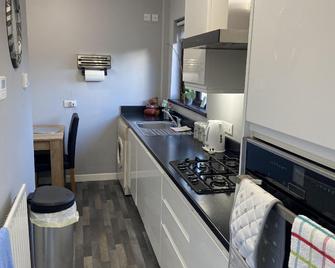 Minnie's Cottage - Ballymoney - Кухня