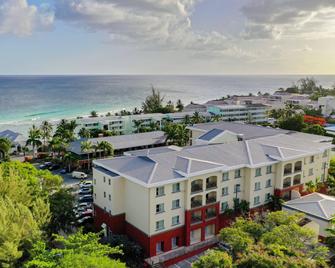 Courtyard by Marriott Bridgetown, Barbados - Bridgetown - Building
