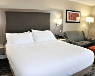 Holiday Inn Express Woodstock-Shenandoah Valley By IHG - Woodstock - Schlafzimmer