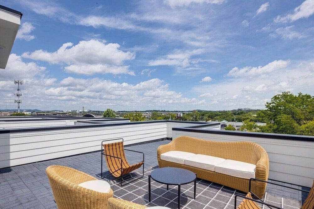 Classic Country #4-Rooftop Deck-Sleeps 8 - Nashville - Balkon
