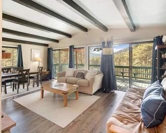 Mountain Getaway in Lyons, Colorado - Lyons - Sala de estar