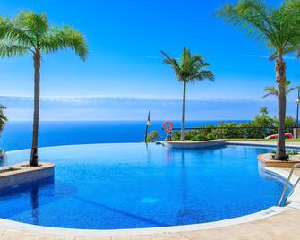 Belle Vue by Interhome - Almuñécar - Piscine