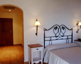 Balneario Cervantes - Santa Cruz de Mudela - Bedroom