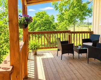 Amador Wine Country Retreat Near Wineries - Plymouth - Balcón
