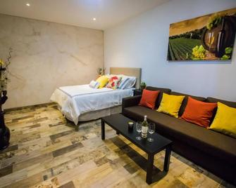 Cuatro Lunas Hotel Boutique - Ensenada - Schlafzimmer