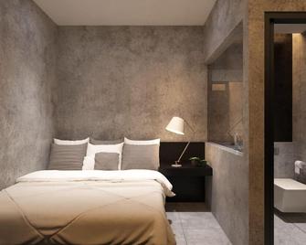 Econtel Queensbay - ג'ורג' טאון - חדר שינה