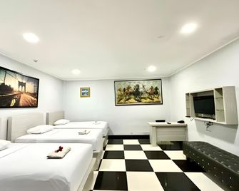 Aquatel Hotel - Pekanbaru - Habitación