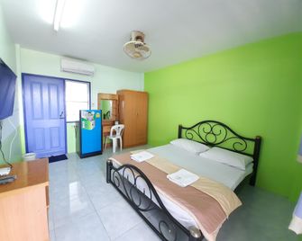Pj Apartment - Chiang Mai - Habitación