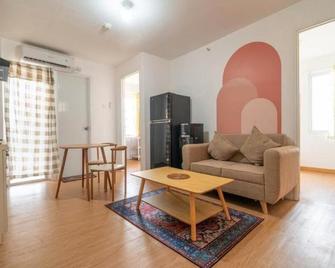 Studio at Bassura City East Jakarta Netflix - Τζακάρτα - Σαλόνι