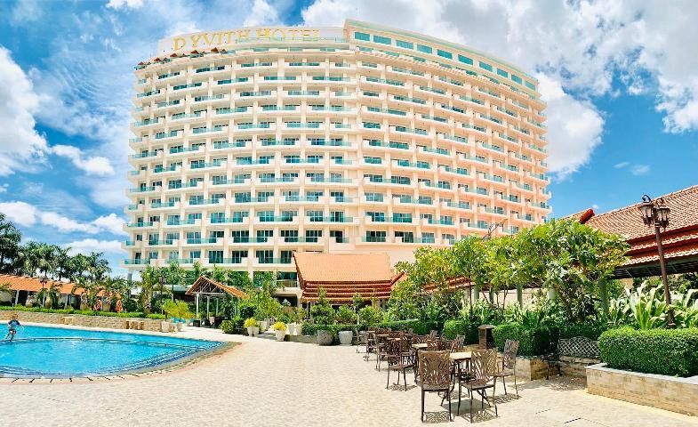 Dyvith Hotel and Residence