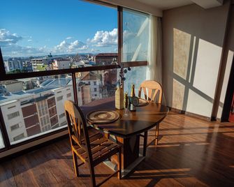 Grand Appart'Antaninarenina - Antananarivo - Balcony