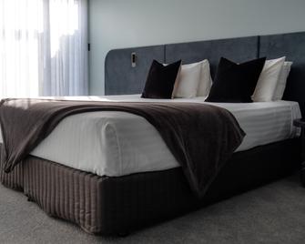 Salamanca Suites - Hobart - Bedroom