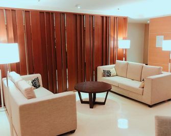 Wemeet Hotel - Pingtung City - Huiskamer