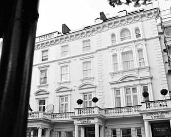 The 29 London - London