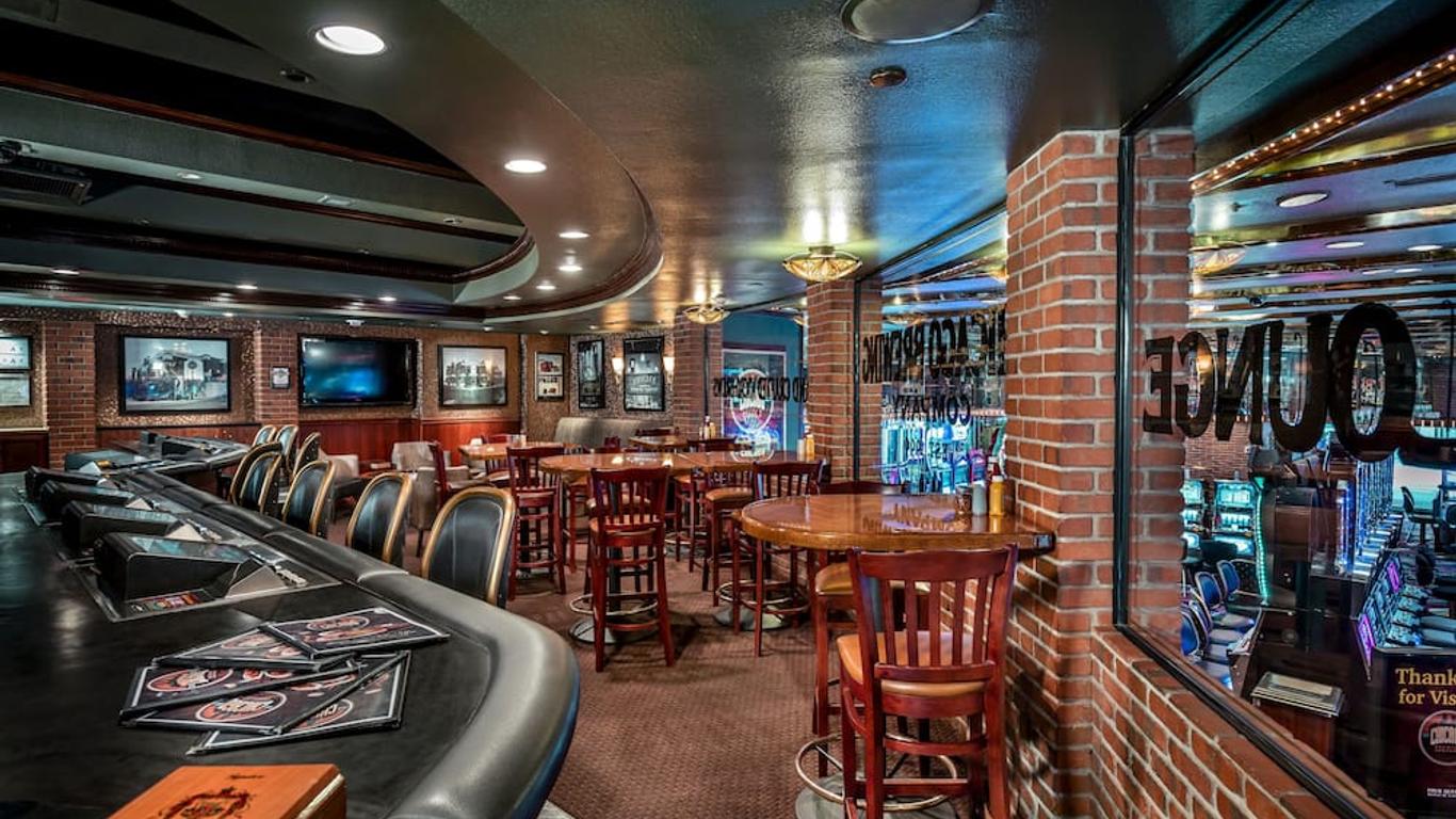 Four Queens Hotel and Casino