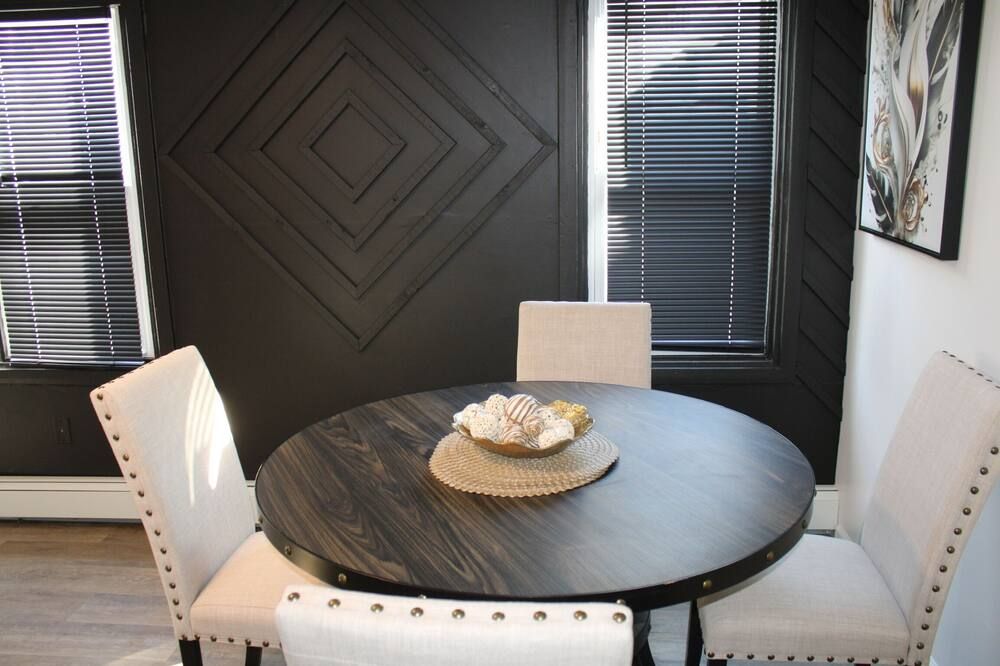 Beach Casino Shopping Resort 3 Bedroom Getaway Suite - اتلانتيك سيتي - غرفة طعام