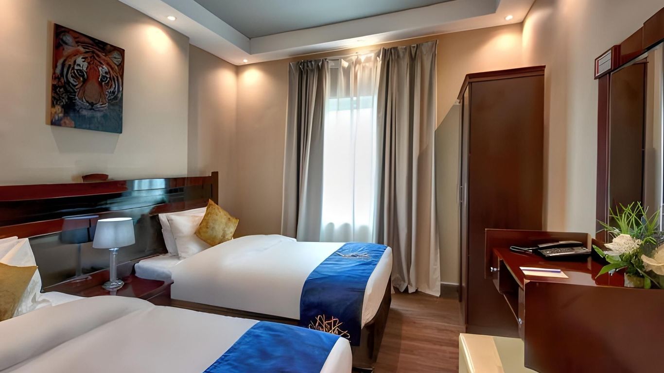 阿爾斯坦塔套房酒店 - 沙迦